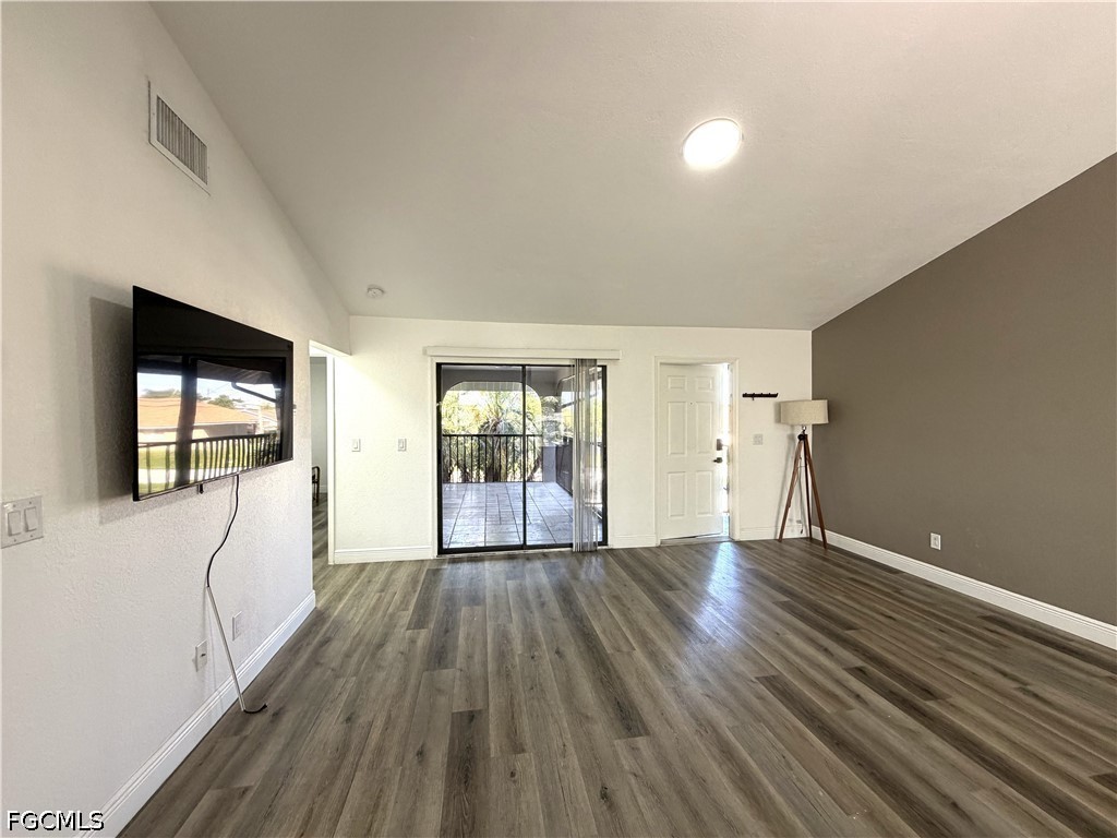 2811 SE 15th PL 203