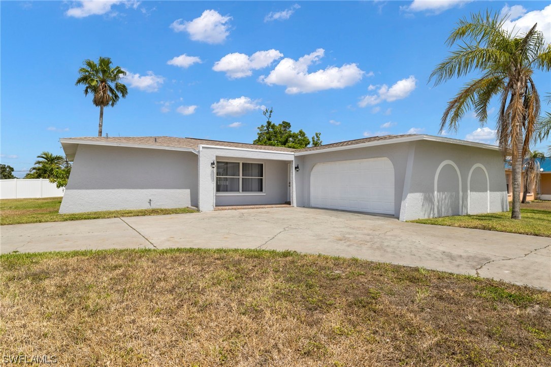 901 SE 35th TER