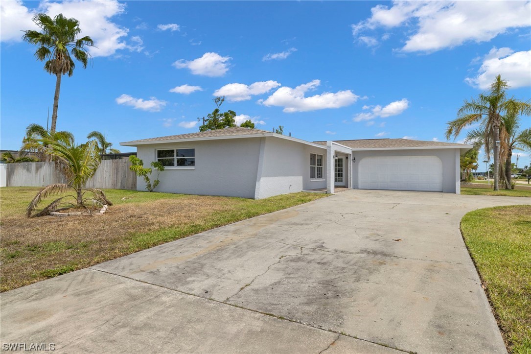 901 SE 35th TER