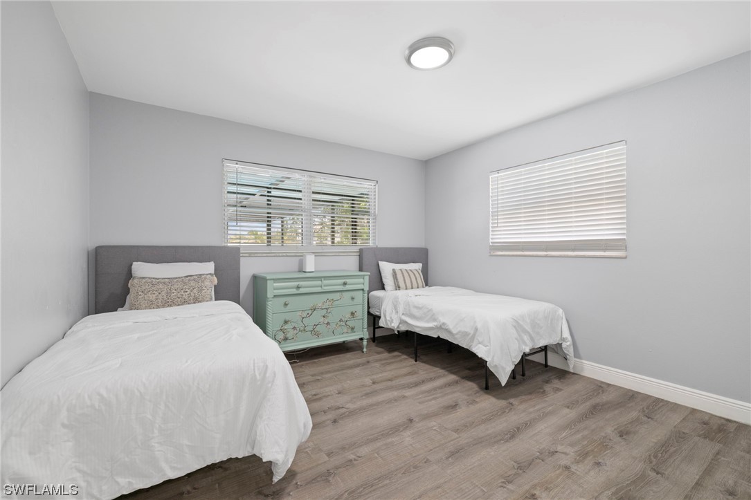 901 SE 35th TER