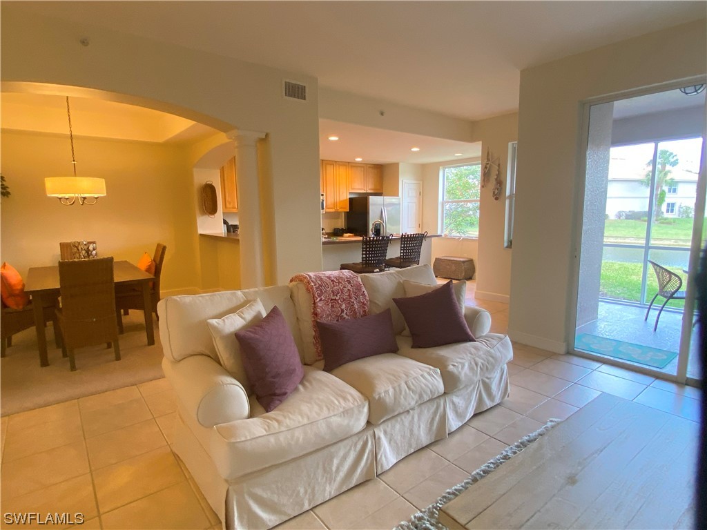 1128 Manor Lake DR G-103