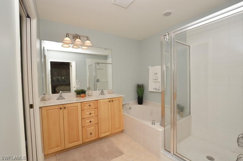 1128 Manor Lake DR G-103