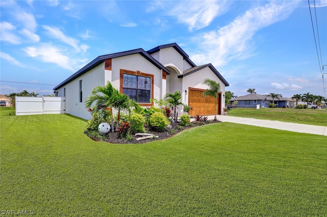 3929 Agualinda BLVD