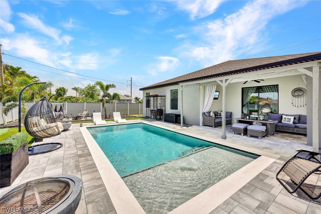 3929 Agualinda BLVD