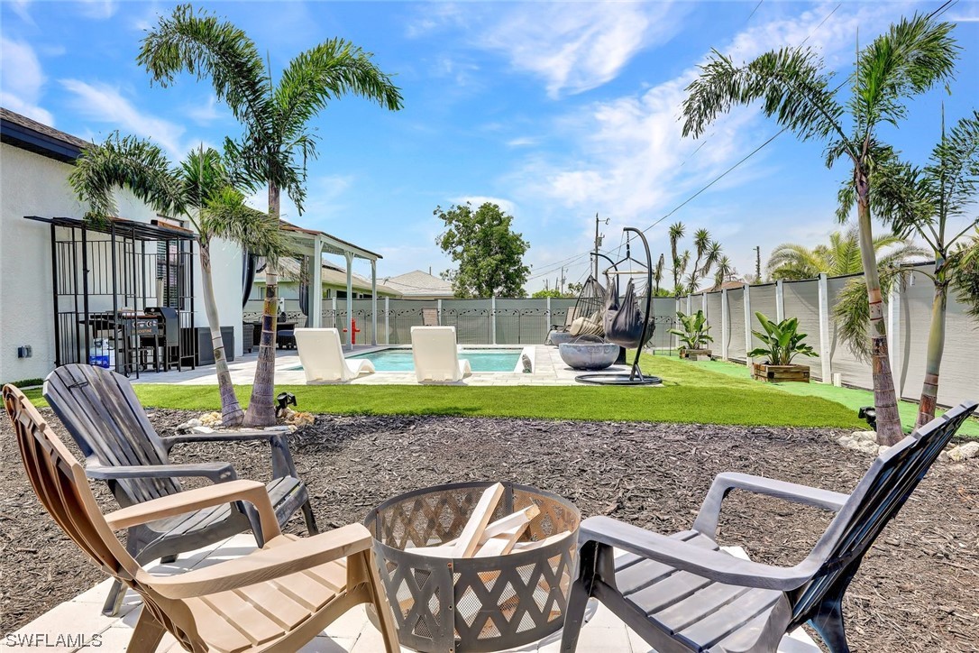 3929 Agualinda BLVD