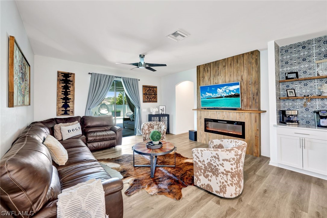3929 Agualinda BLVD