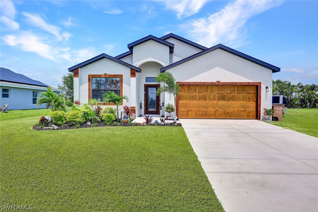 3929 Agualinda BLVD