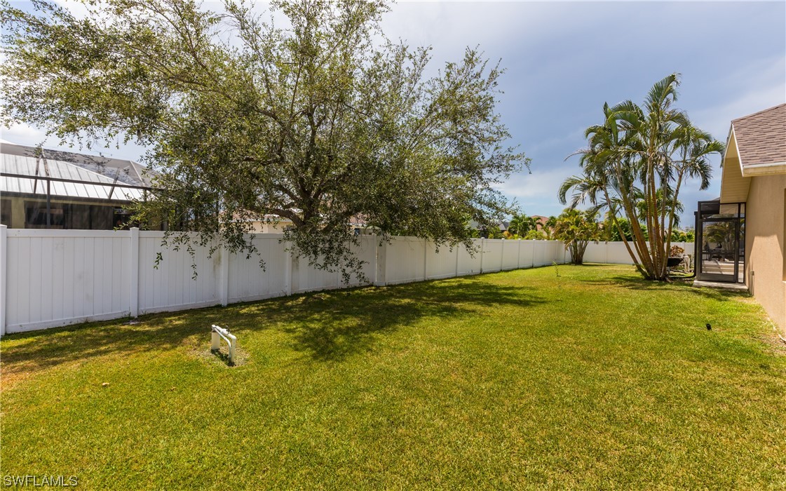 3033 SW 23rd PL