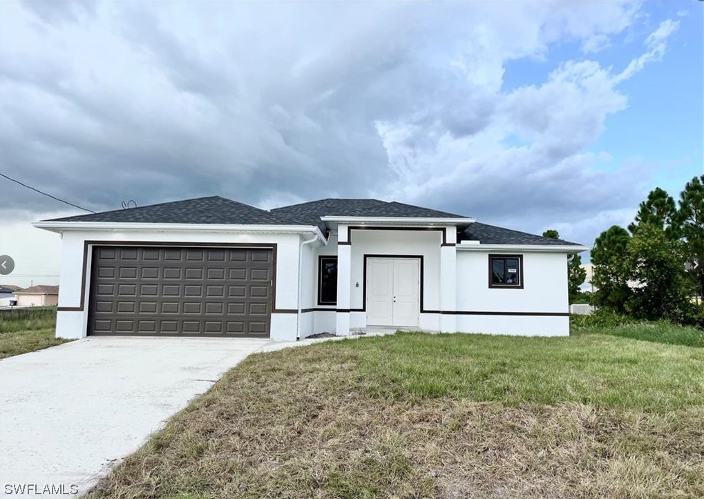 4307 Douglas LN