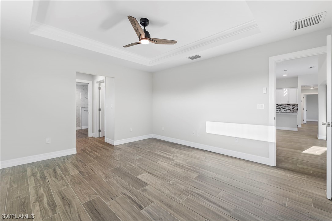 611 SW 40th TER