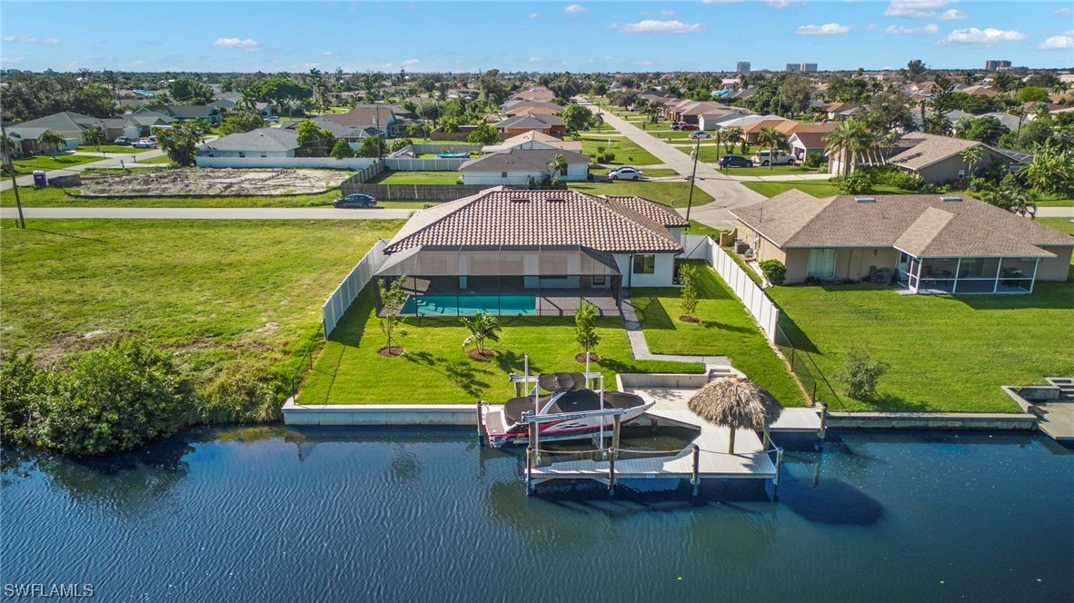 611 SW 40th TER
