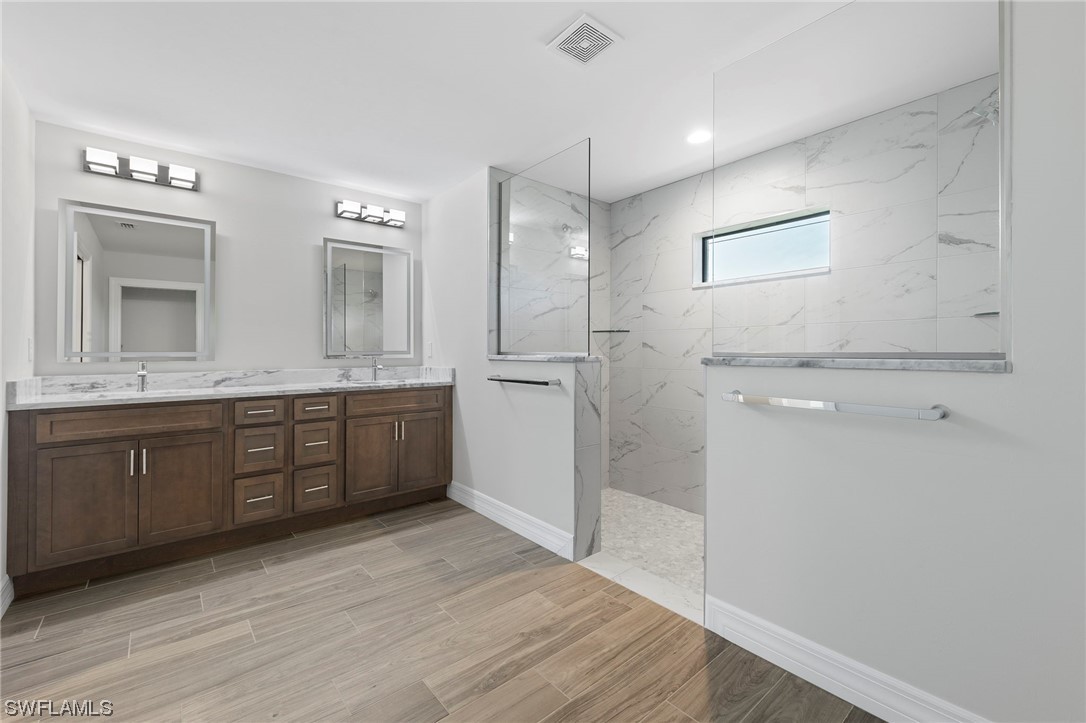 611 SW 40th TER