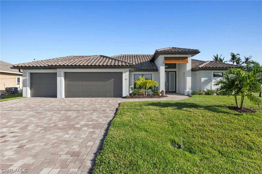 611 SW 40th TER