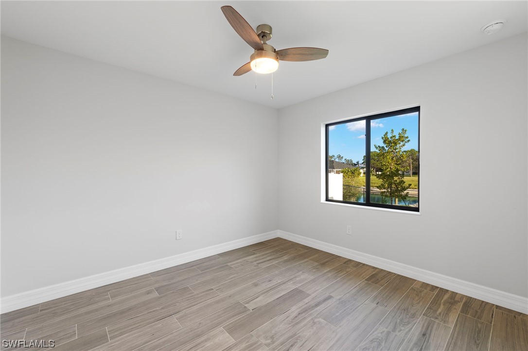 611 SW 40th TER