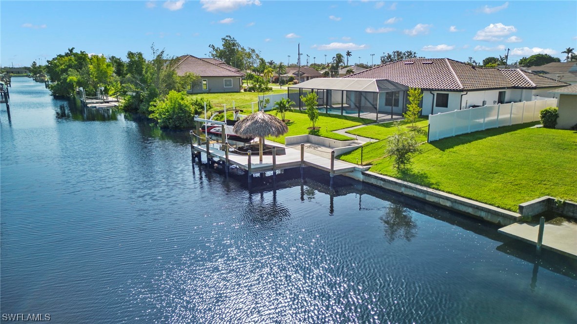611 SW 40th TER