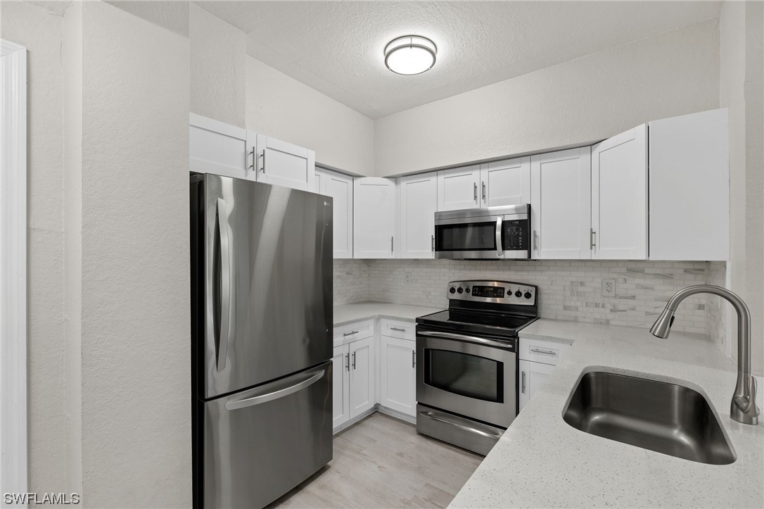 23600 Walden Center DR 210