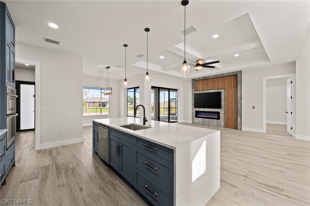 2001 SW 8th CT