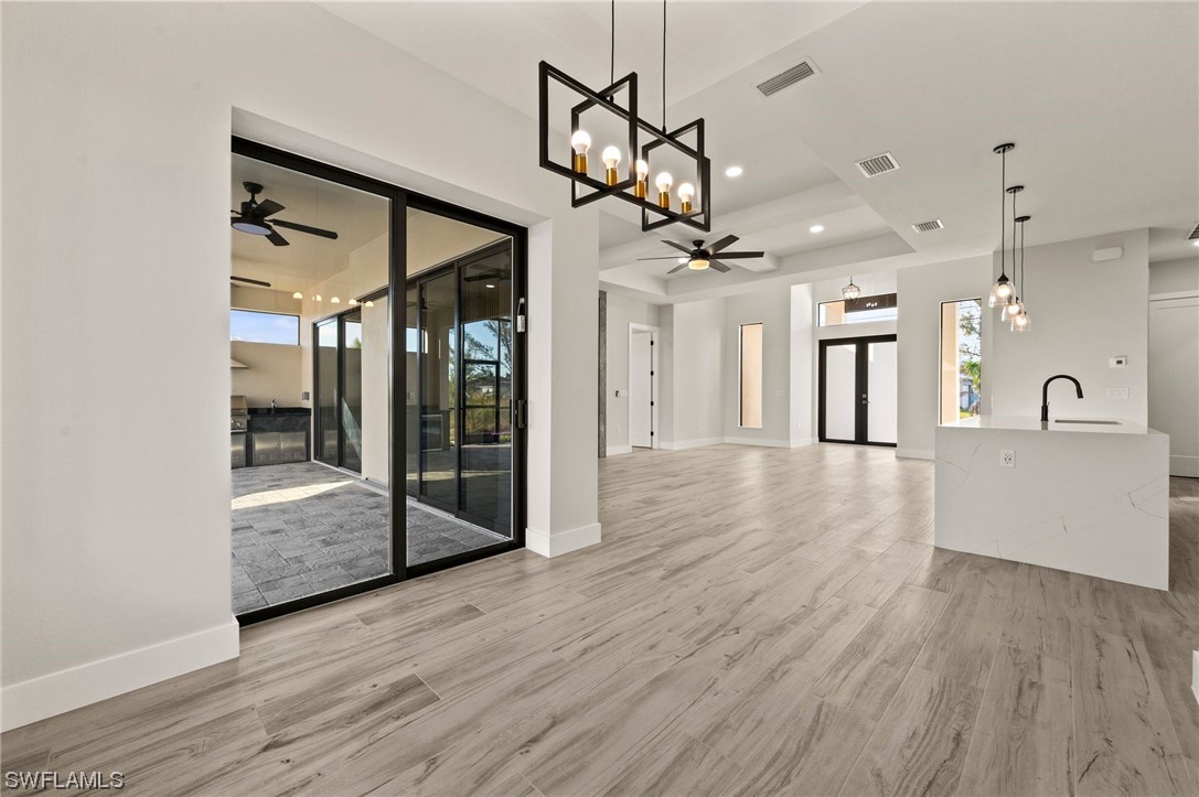 2001 SW 8th CT