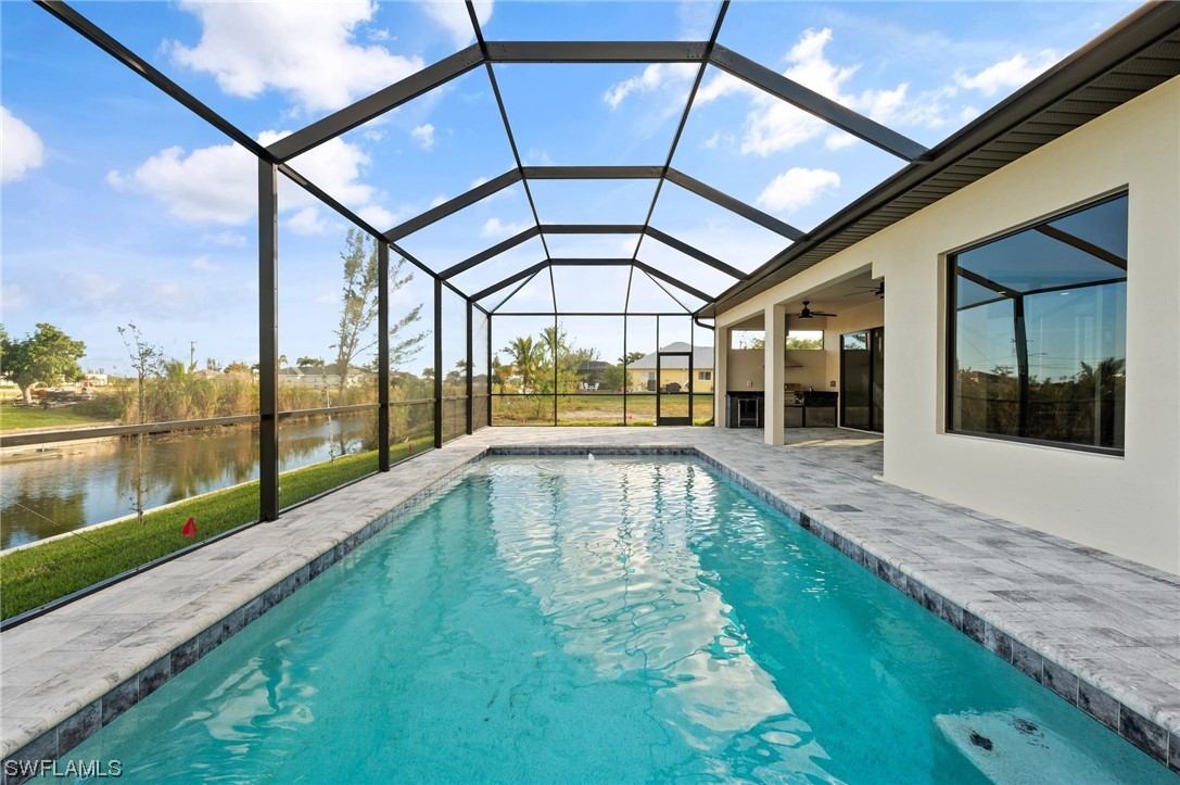 2001 SW 8th CT