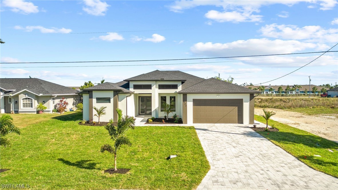 1833 SW 8th CT