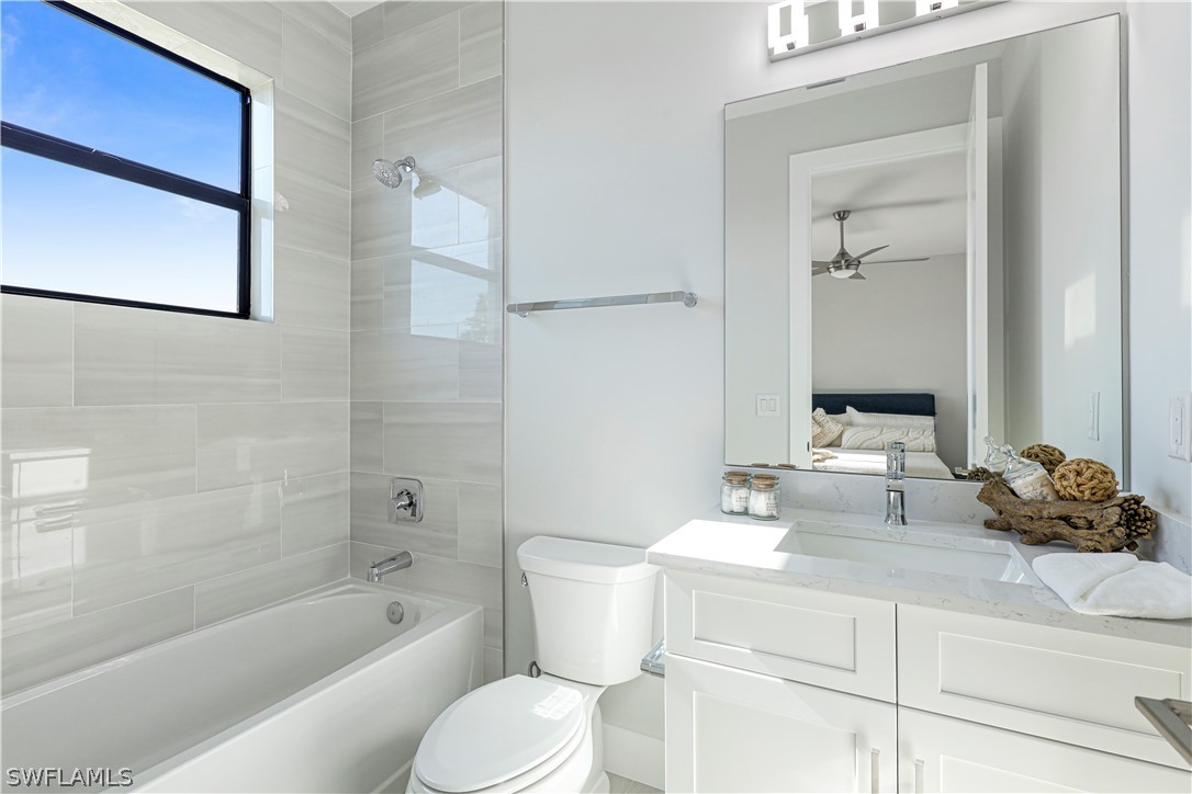 4111 Gulfstream PKWY