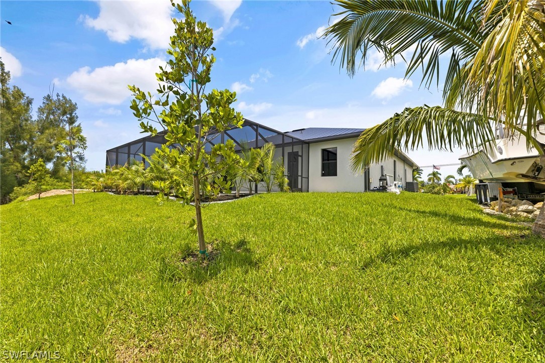 515 SW 11th CT