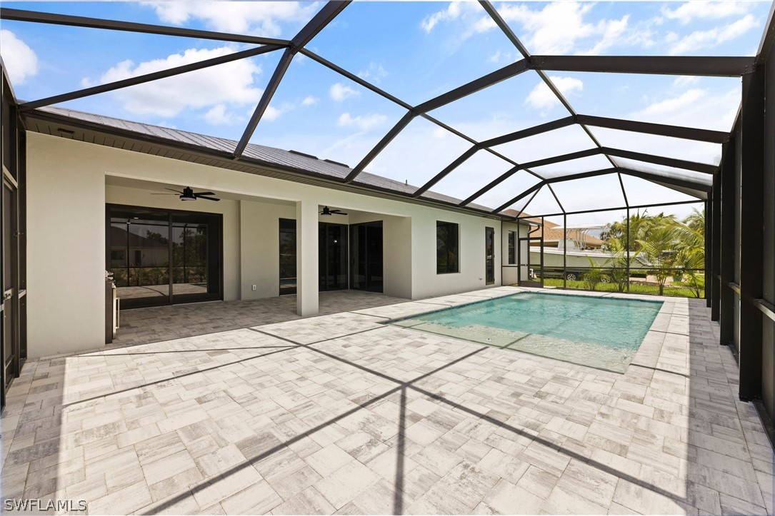 515 SW 11th CT