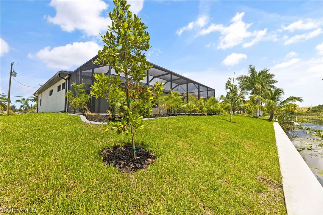 515 SW 11th CT