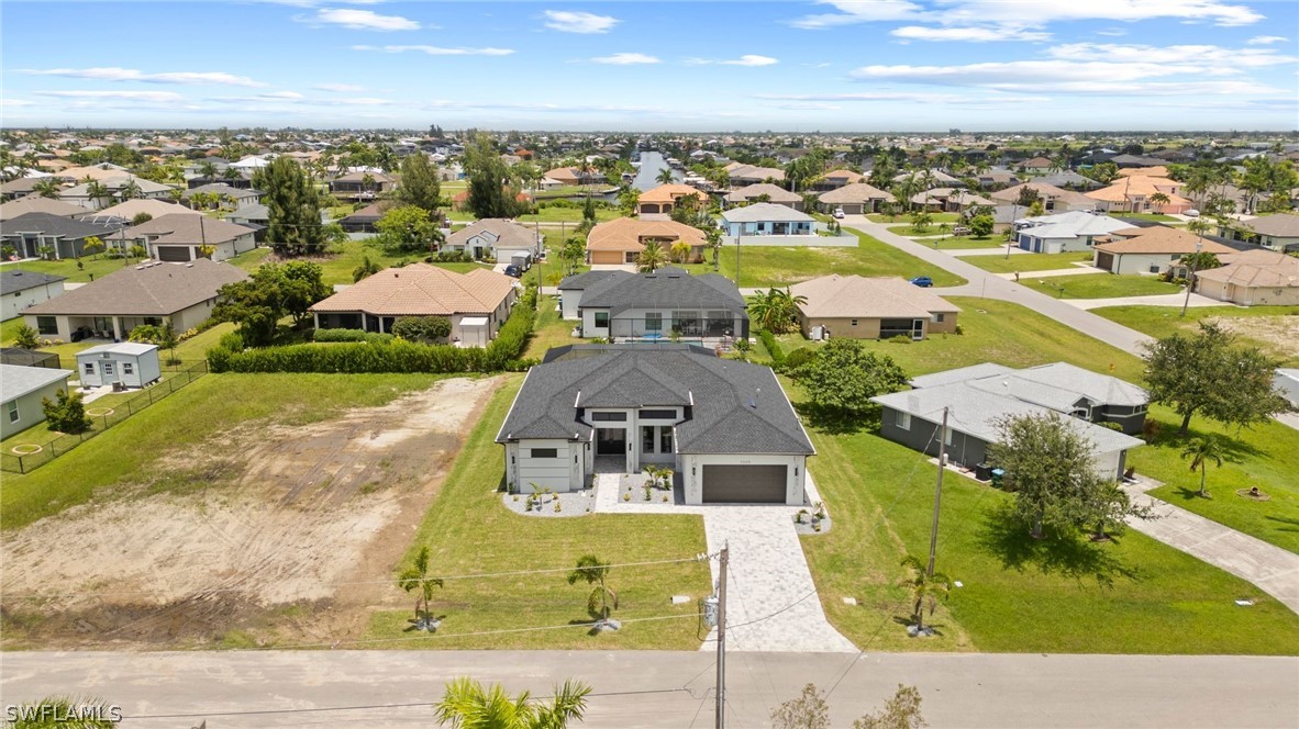 3605 NW 2nd TER