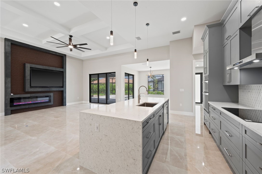 3605 NW 2nd TER