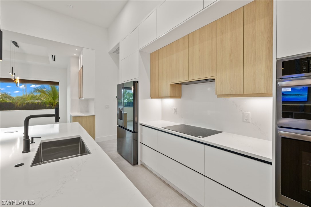 334 SW 25th PL