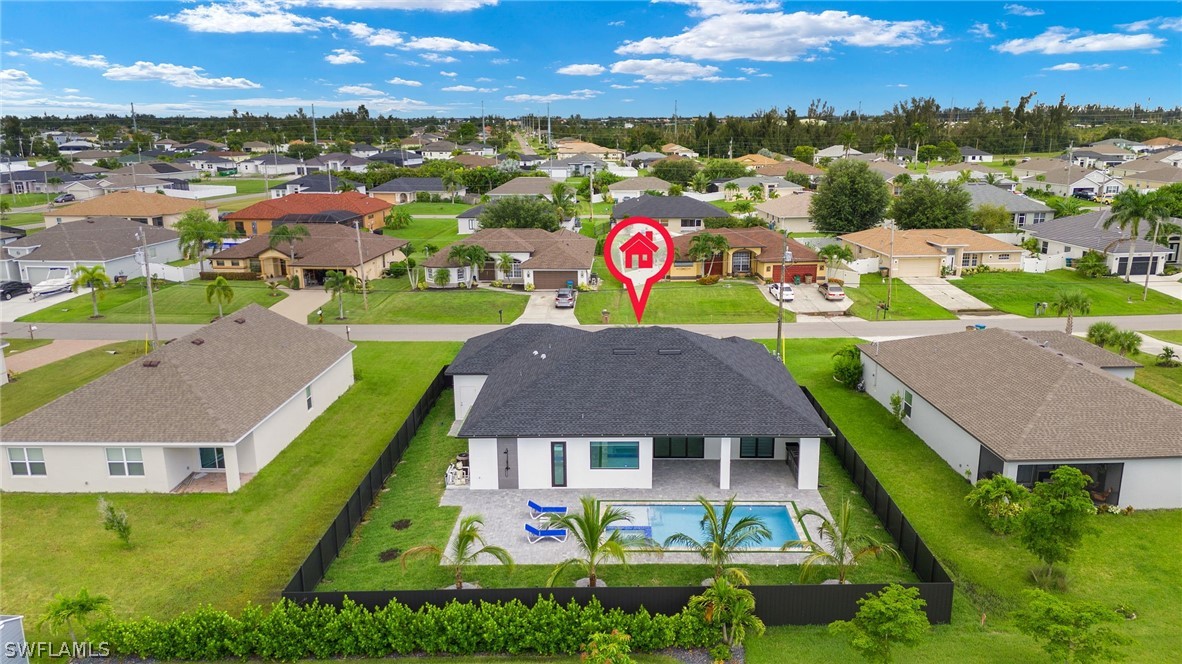 334 SW 25th PL