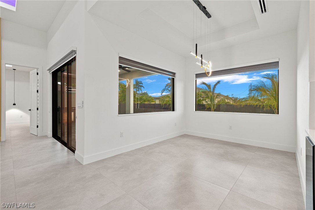 334 SW 25th PL