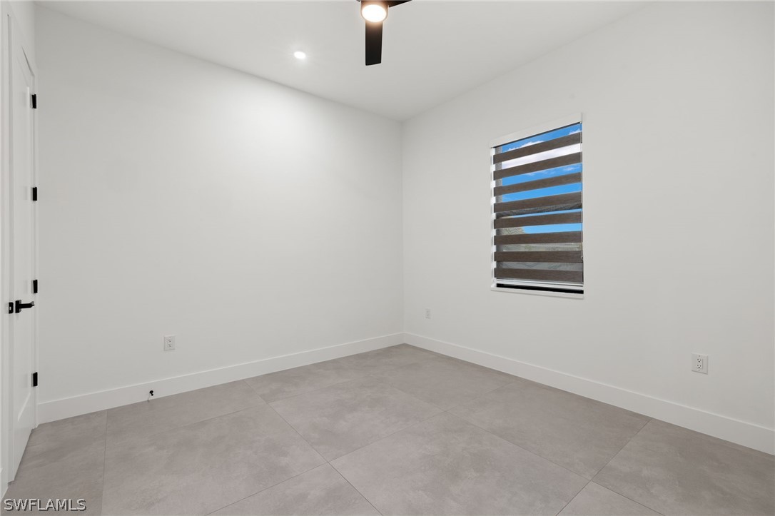 334 SW 25th PL
