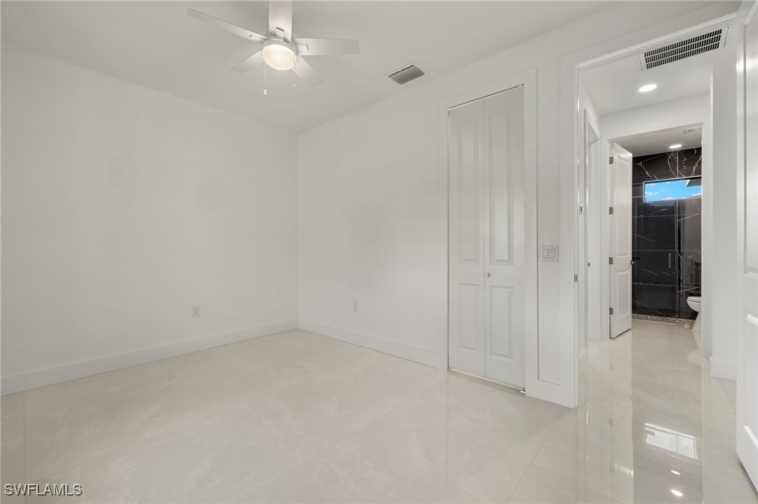 1215 NW 1st PL