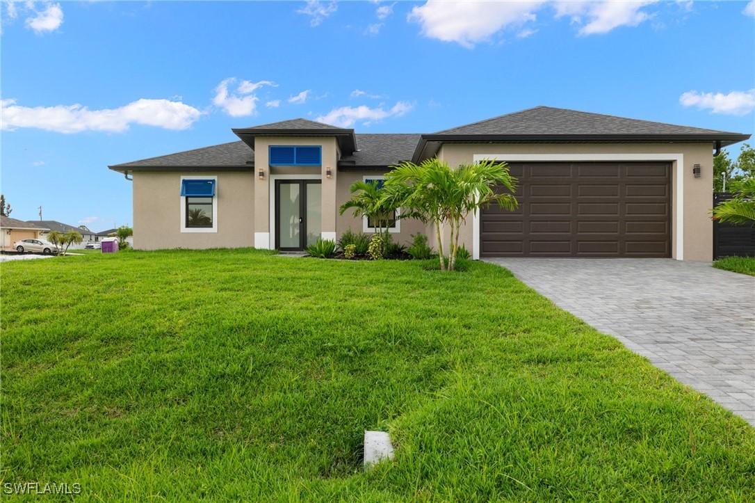 1215 NW 1st PL
