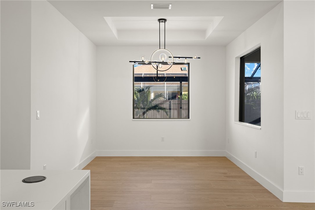 1221 SW 35th TER