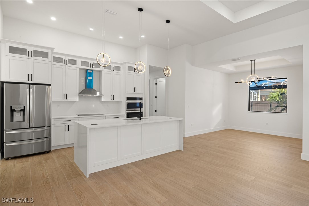 1221 SW 35th TER