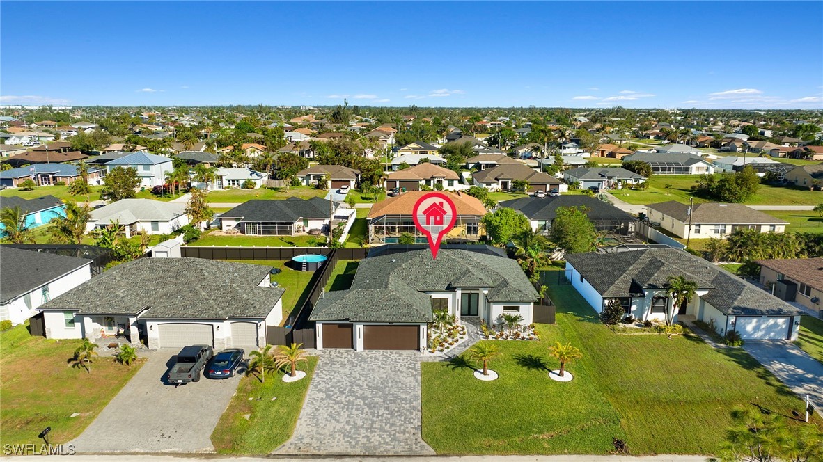 1221 SW 35th TER