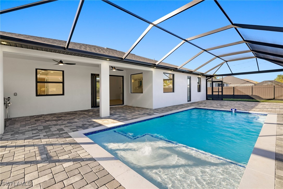 1221 SW 35th TER
