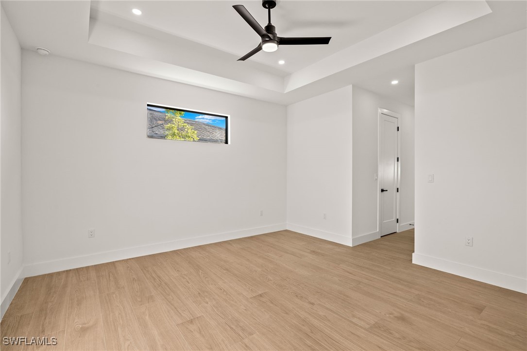 1221 SW 35th TER