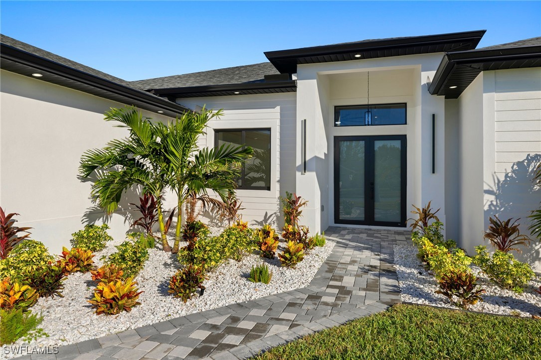 1221 SW 35th TER