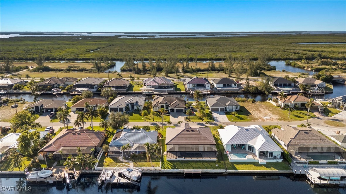 301 NW 39th AVE