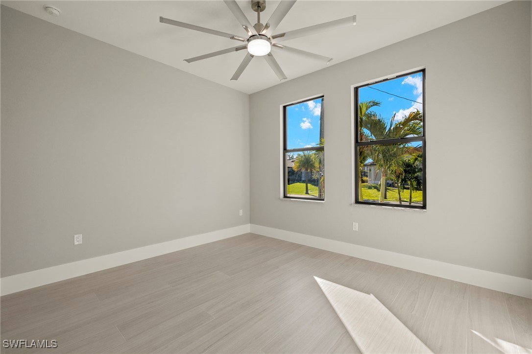 301 NW 39th AVE