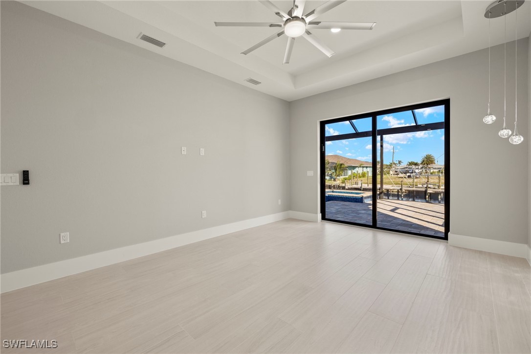 301 NW 39th AVE