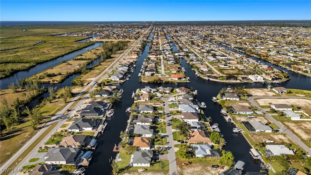 301 NW 39th AVE