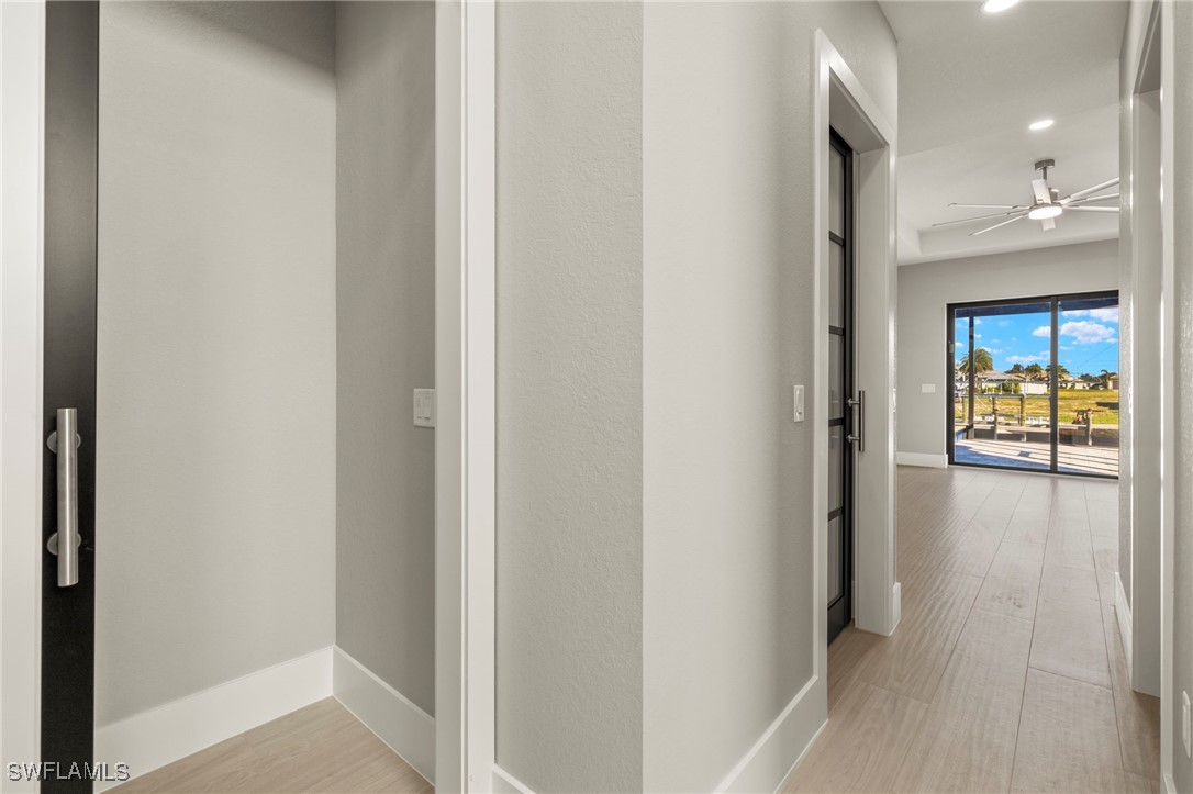 301 NW 39th AVE