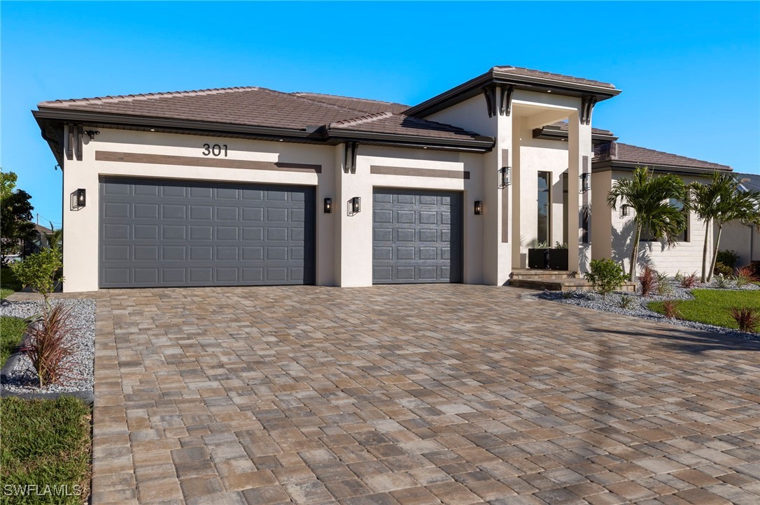 301 NW 39th AVE