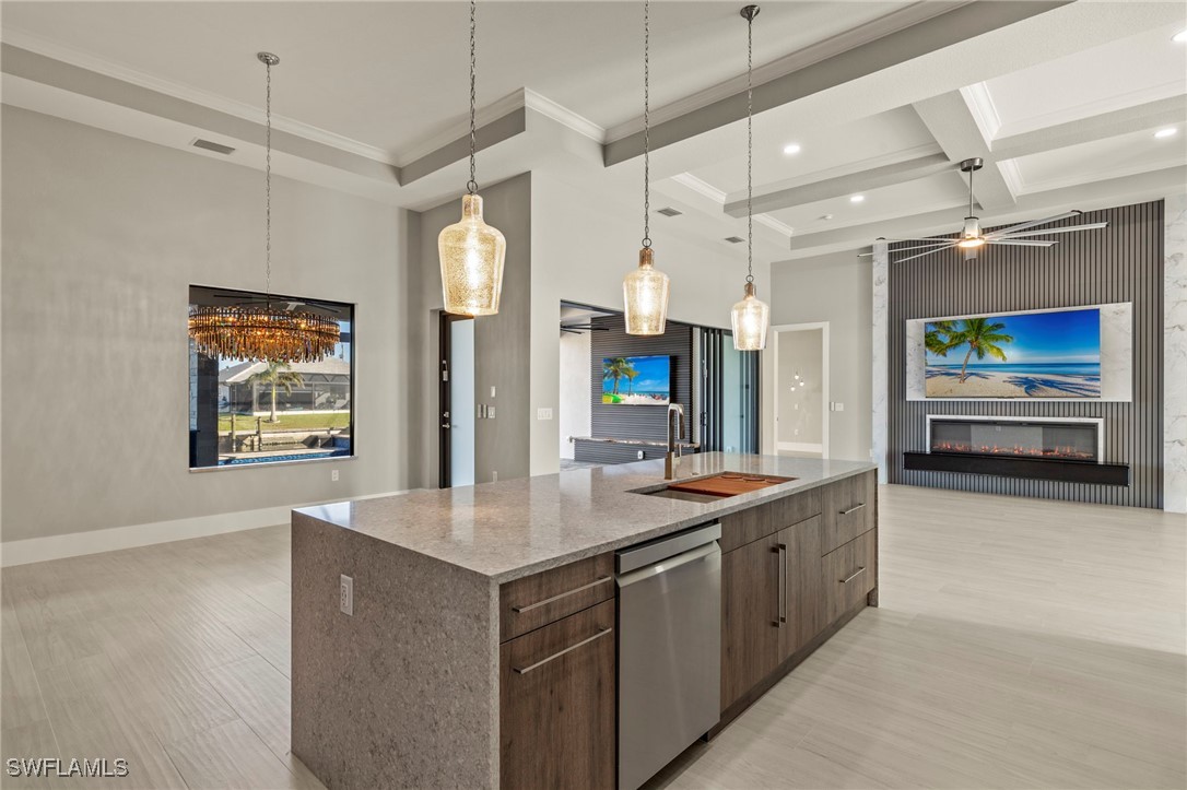 301 NW 39th AVE