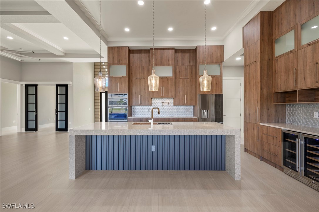301 NW 39th AVE